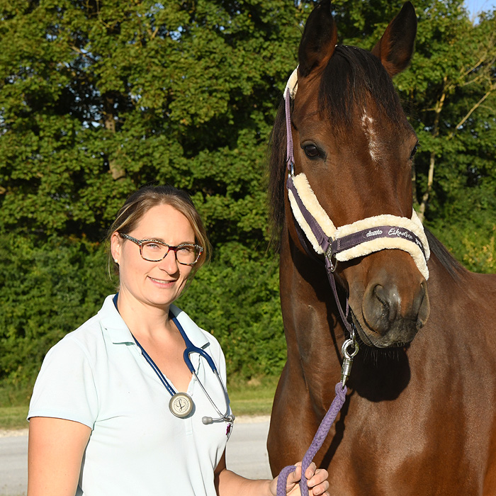 Tierärztin Dr. Kira Stahnke